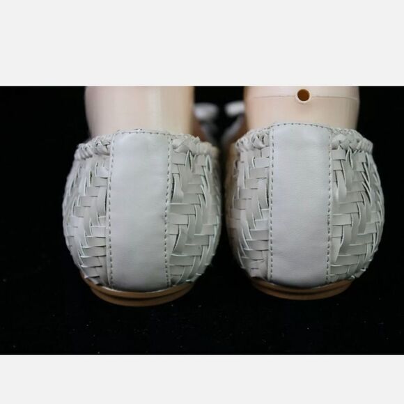 Kelsi Dagger Weave Bow Toe Slip On Shoes Size 7.5M. - Picture 7 of 9